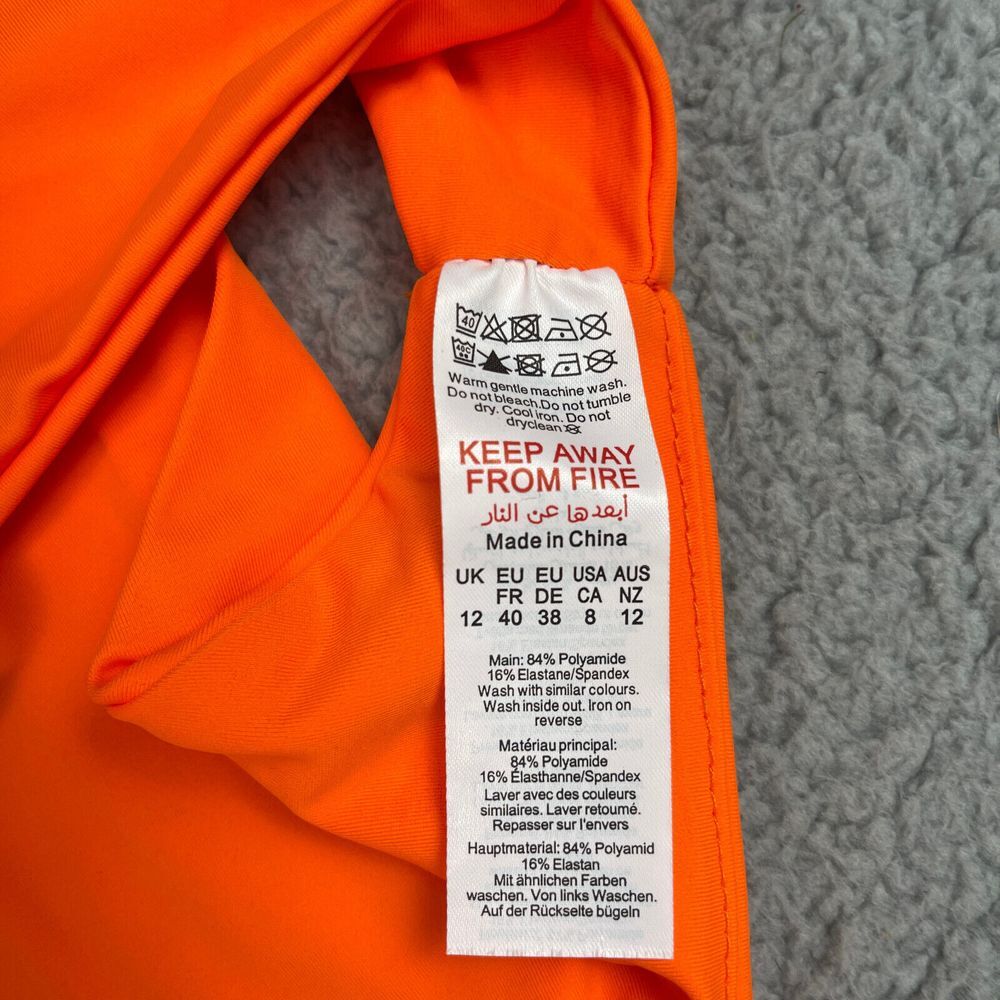 PrettyLittleThing Orange One Piece Swimsuit - Picture 4 of 4